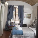 Salaria Luxury Suites