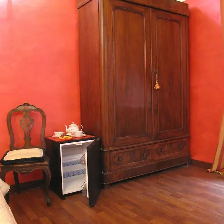 Salaria Luxury Suites